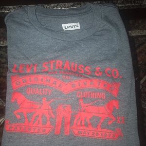 Levi men t-shirt